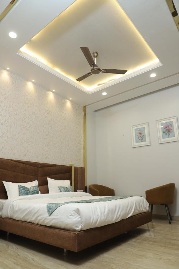 The Royal Casa Hotel Ludhiana Esterno foto